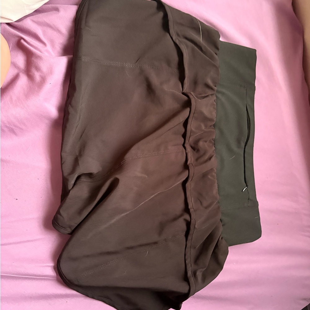 Elegant black athletic shorts